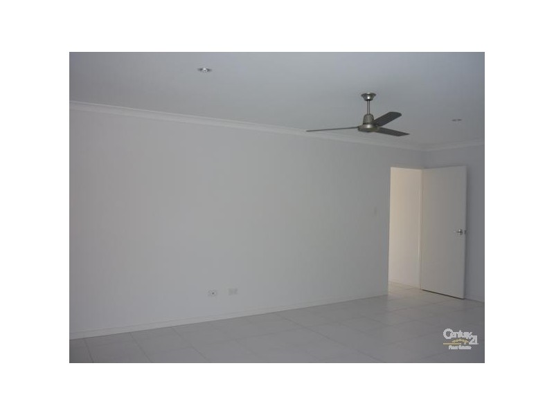 9 Ingra Close, Glen Eden QLD 4680