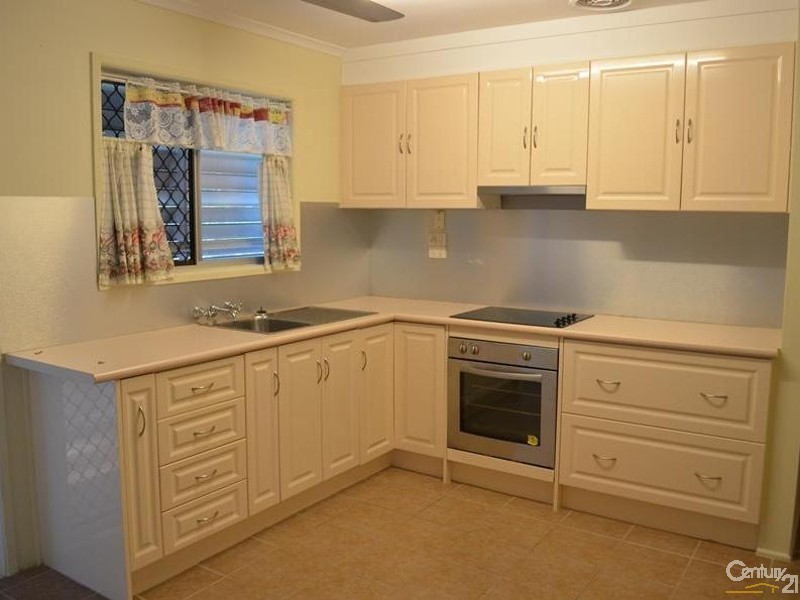 161 Philip Street, West Gladstone QLD 4680