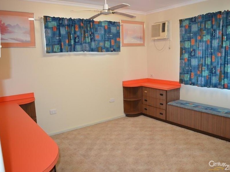 161 Philip Street, West Gladstone QLD 4680