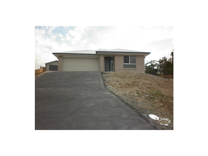 14 Ingra Close, Glen Eden QLD 4680