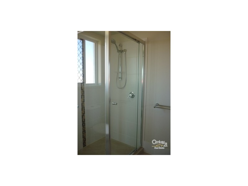 25 Ingra Close, Glen Eden QLD 4680