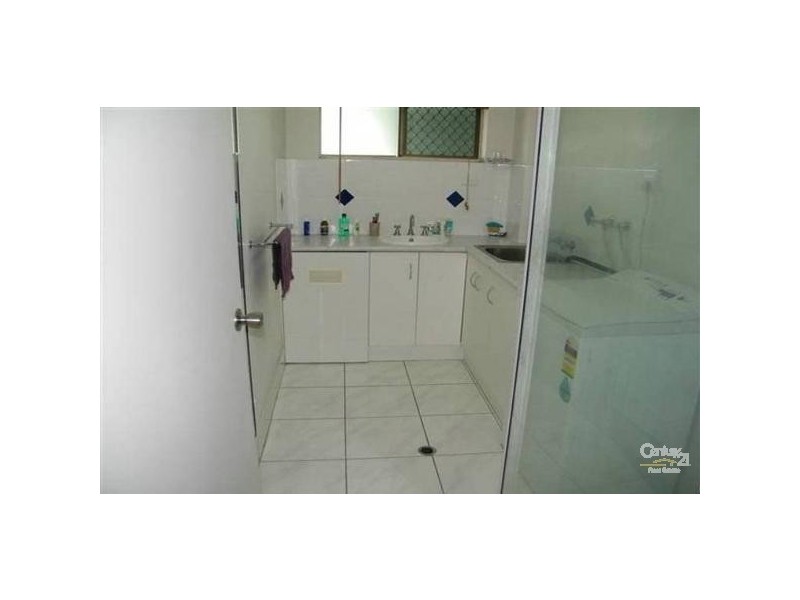 5/8 Roseberry Street, Gladstone QLD 4680