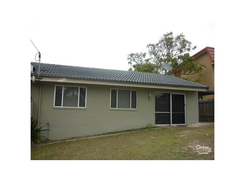 2/9 Nothling Street, New Auckland QLD 4680