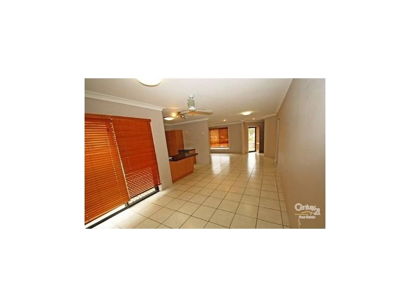 23 Flounder Crescent, Toolooa QLD 4680