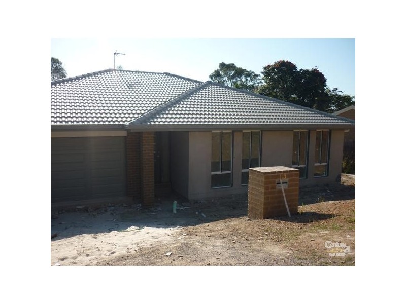 18 Flounder Crescent, Toolooa QLD 4680