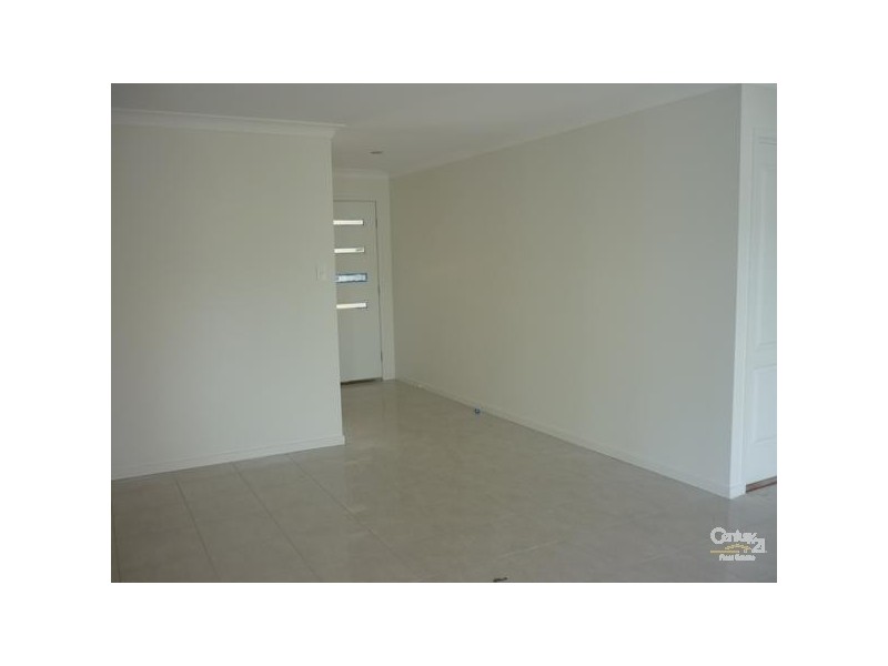 18 Flounder Crescent, Toolooa QLD 4680