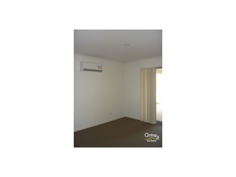 52 Broadwater Place, Kirkwood QLD 4680