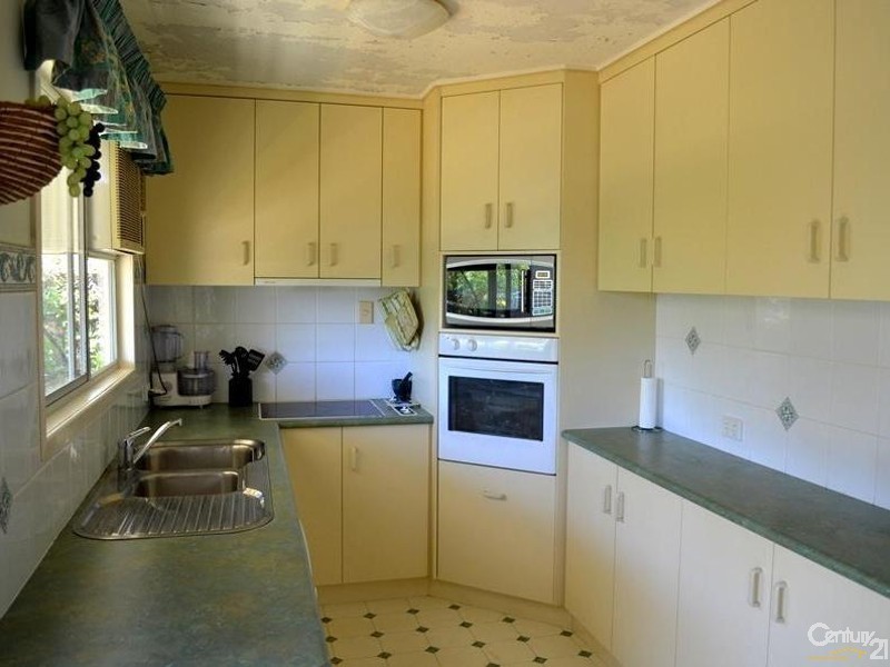 9 Irwin Close, Sun Valley QLD 4680