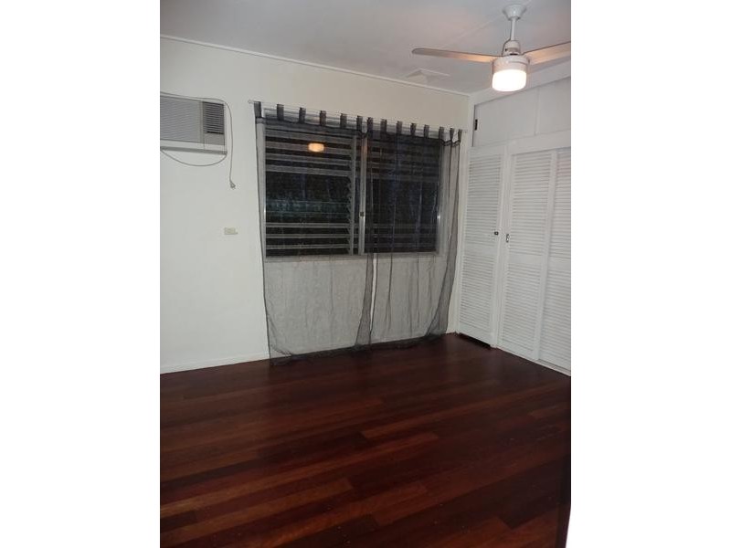 12 OMalley Street, West Gladstone QLD 4680