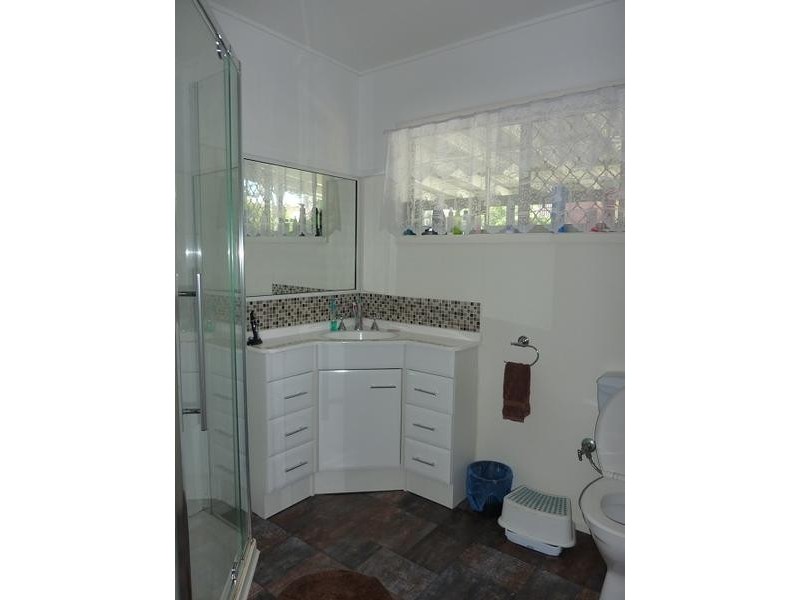 12 OMalley Street, West Gladstone QLD 4680