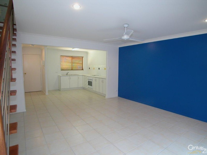 1 – 5/33 Butler Street, New Auckland QLD 4680