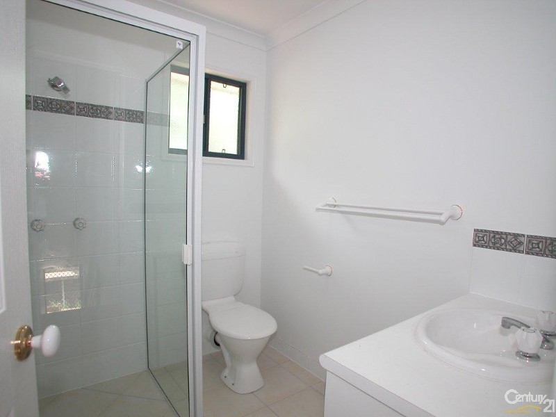 1 – 5/33 Butler Street, New Auckland QLD 4680