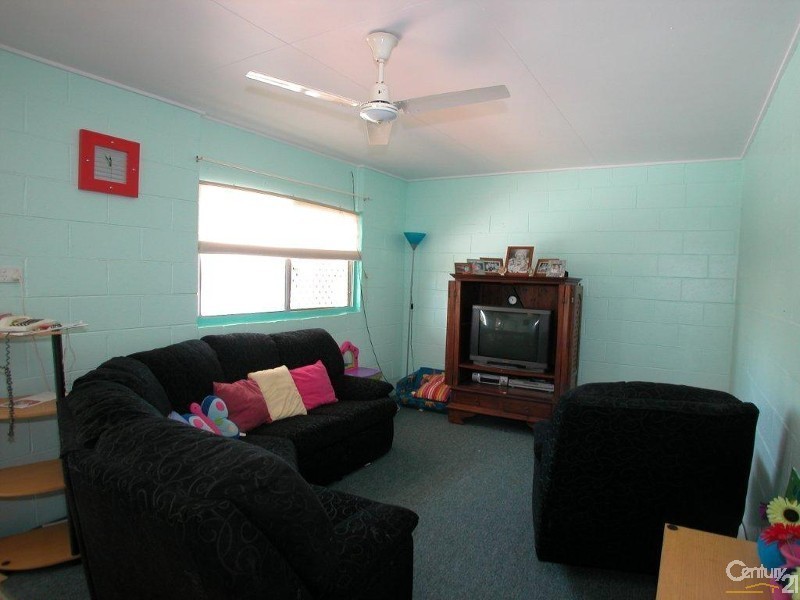 1 – 5/33 Butler Street, New Auckland QLD 4680