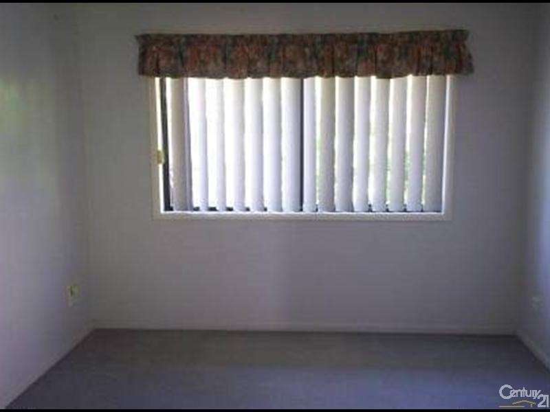 17 Stitt Close, Glen Eden QLD 4680