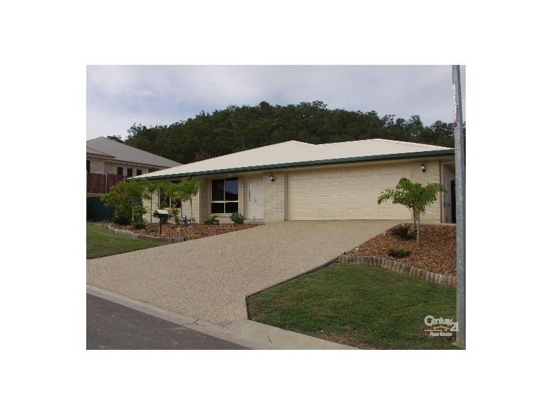 6 Scorpius Place, Telina QLD 4680