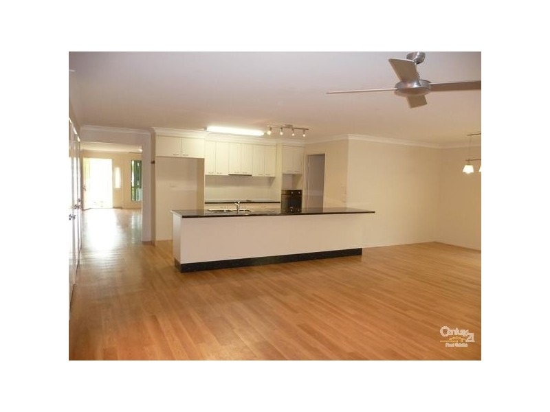 6 Scorpius Place, Telina QLD 4680