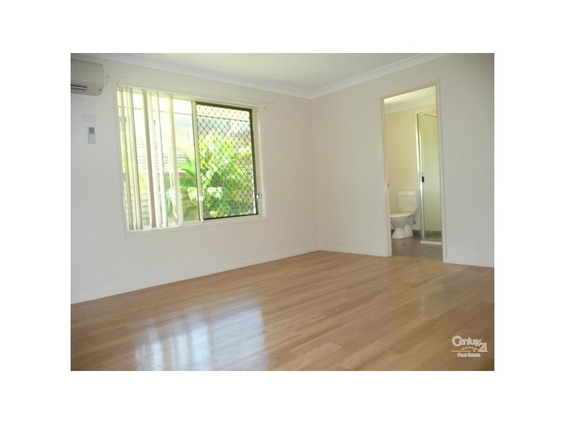 6 Scorpius Place, Telina QLD 4680