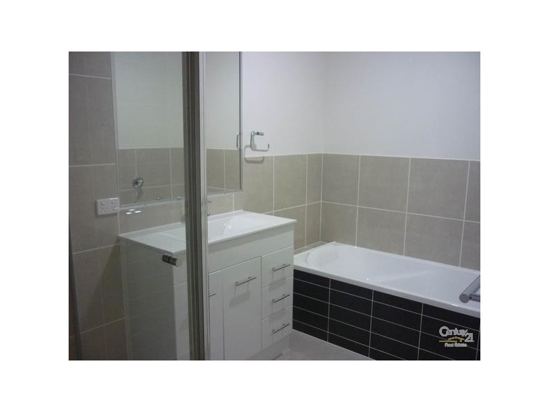 2/43 Southerncross Close, Telina QLD 4680