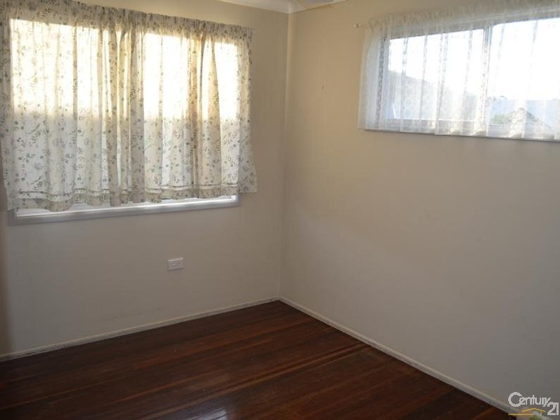 13 Bonar Street, South Gladstone QLD 4680