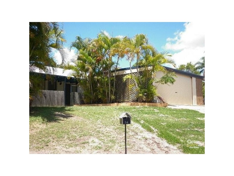 14 Aramac Drive, Clinton QLD 4680