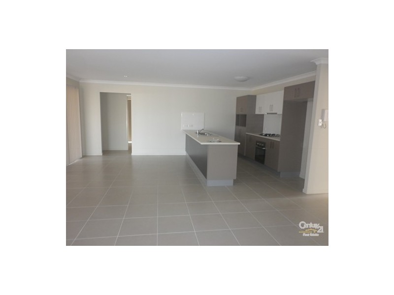 1 Wentworth Place, Glen Eden QLD 4680