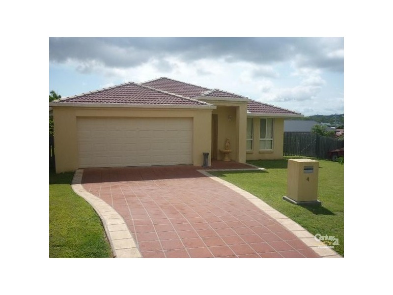 4 Craigmoor Court, New Auckland QLD 4680