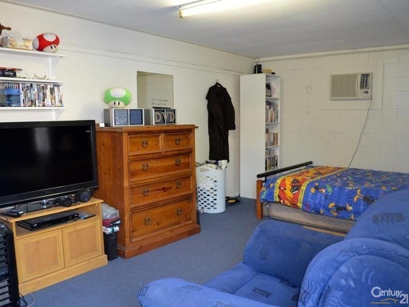 17 Cairncross Street, Sun Valley QLD 4680