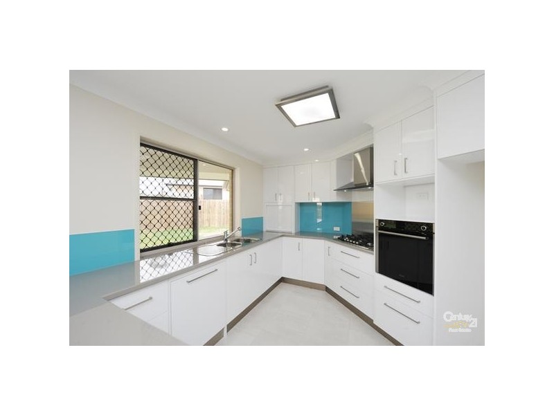 19 Ingra Close, Glen Eden QLD 4680