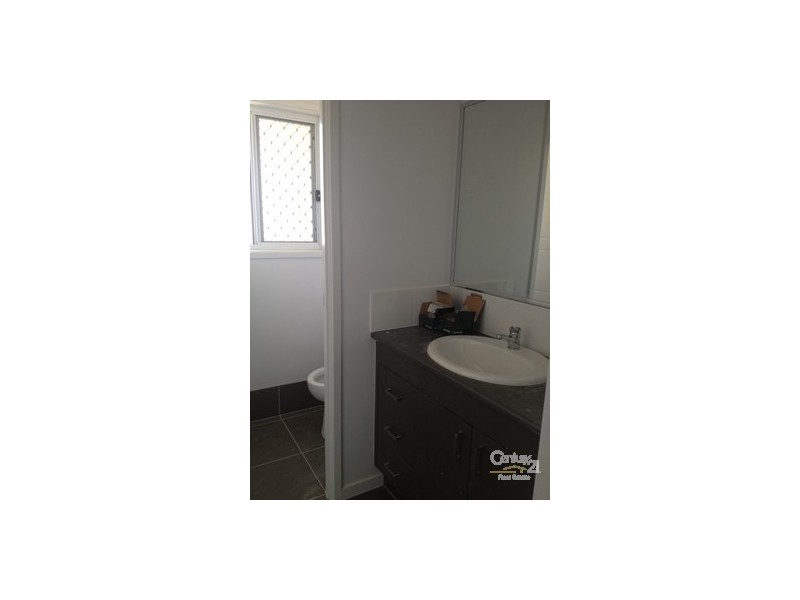 19 Sturt Court, Glen Eden QLD 4680