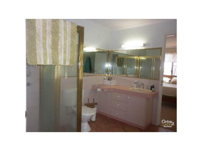 24A Sayre Street, Boyne Island QLD 4680