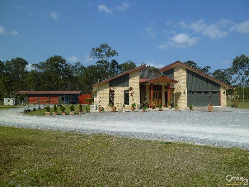 27 Jim Whyte Way, Beecher QLD 4680
