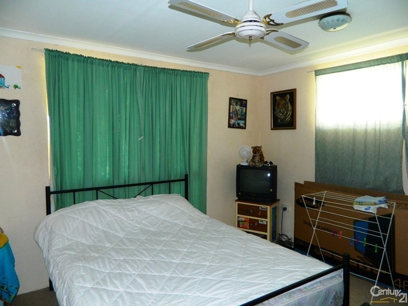 27 Barramundi Street, Toolooa QLD 4680