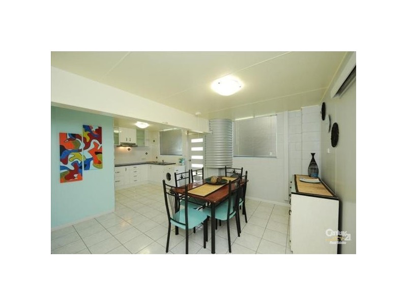 6 Wyndham Road, Beecher QLD 4680