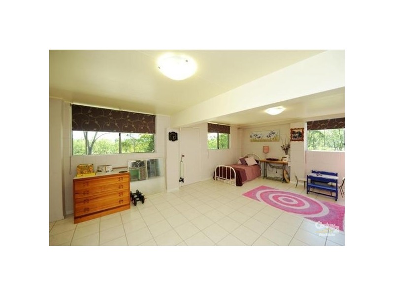 6 Wyndham Road, Beecher QLD 4680