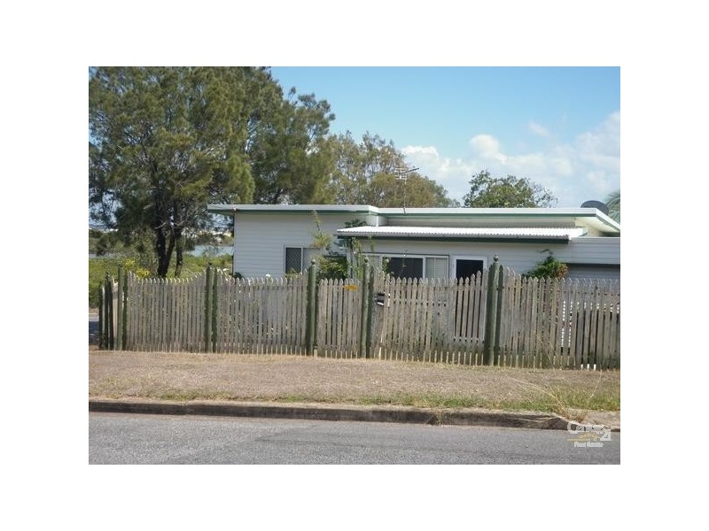 70 Flinders Street, West Gladstone QLD 4680