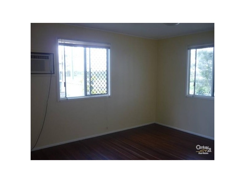 70 Flinders Street, West Gladstone QLD 4680