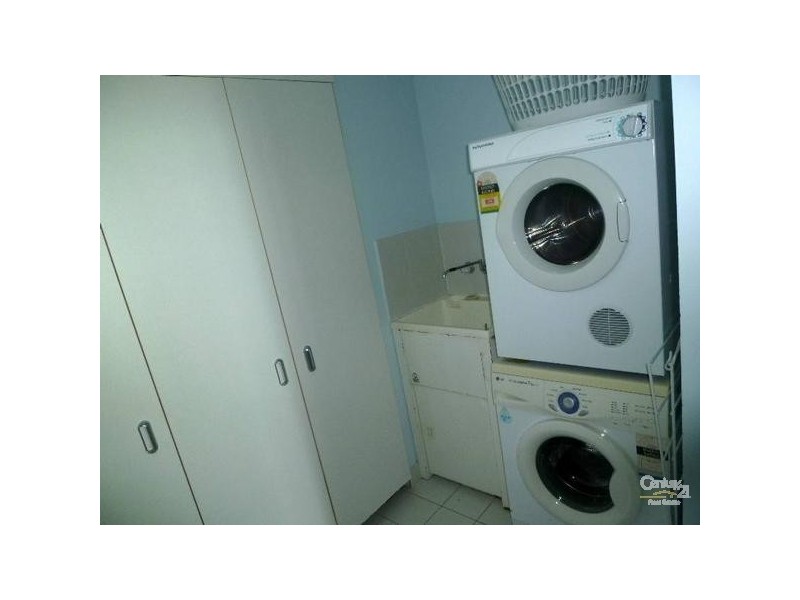 65/32 Kent Street, West Gladstone QLD 4680