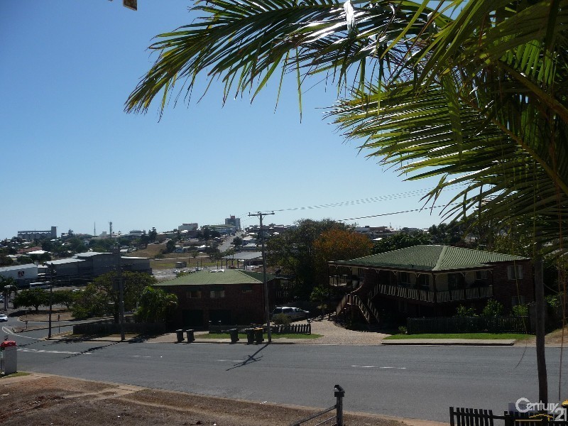 13 Kent Street, West Gladstone QLD 4680