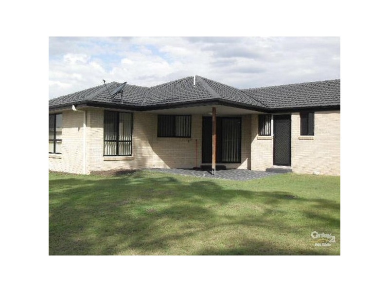 9 Viewpoint Way, New Auckland QLD 4680