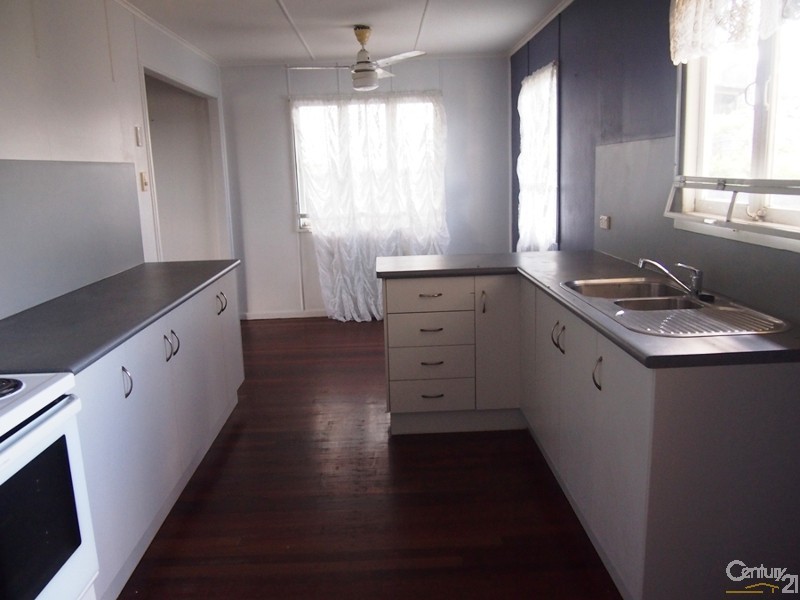 16 Coon Street, South Gladstone QLD 4680