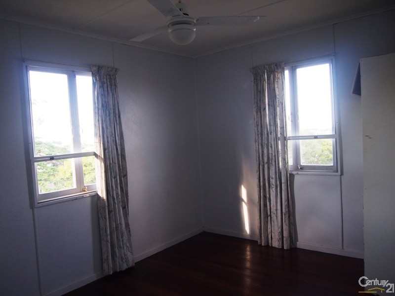 16 Coon Street, South Gladstone QLD 4680