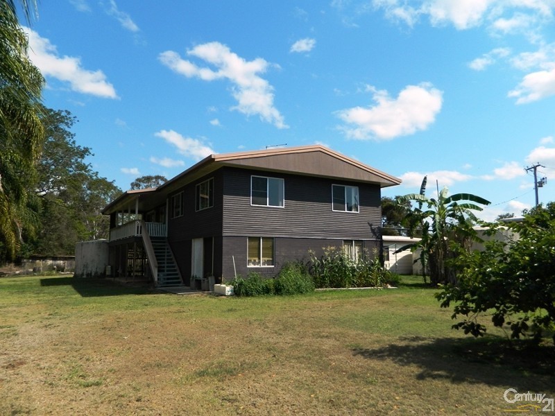 1561 Raglan Station Road, Ambrose QLD 4695