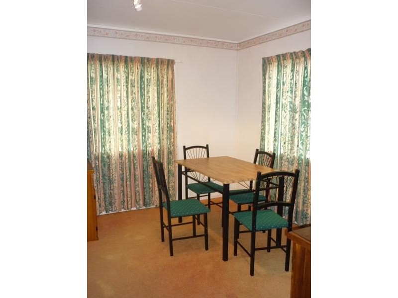 34 Charles Street, West Gladstone QLD 4680