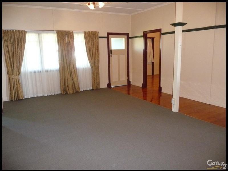 238 Auckland Street, South Gladstone QLD 4680