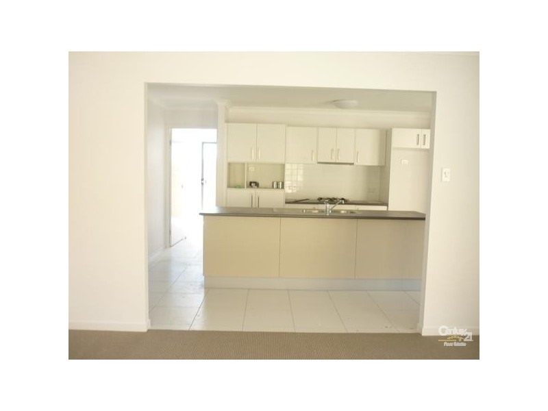 1 Dampier Court, Glen Eden QLD 4680