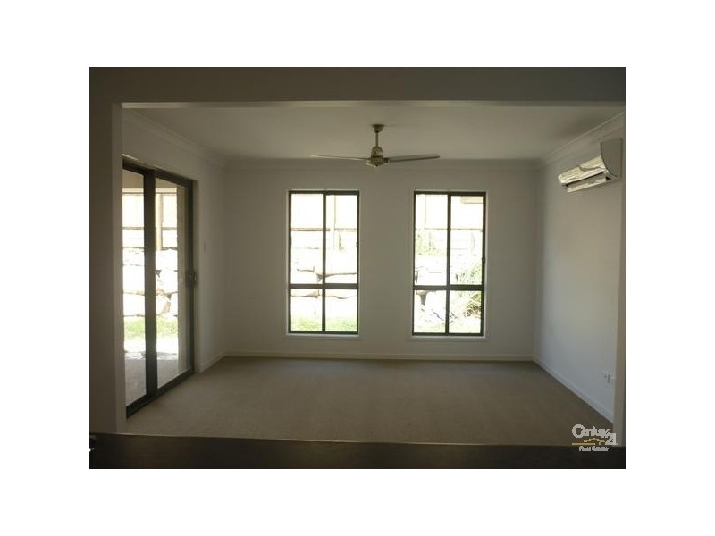 1 Dampier Court, Glen Eden QLD 4680