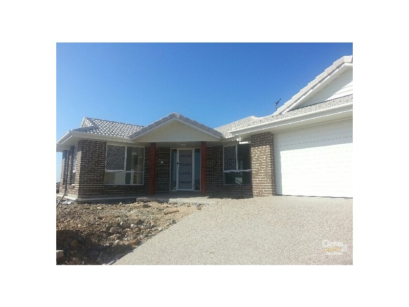 17 Sturt Court, Glen Eden QLD 4680