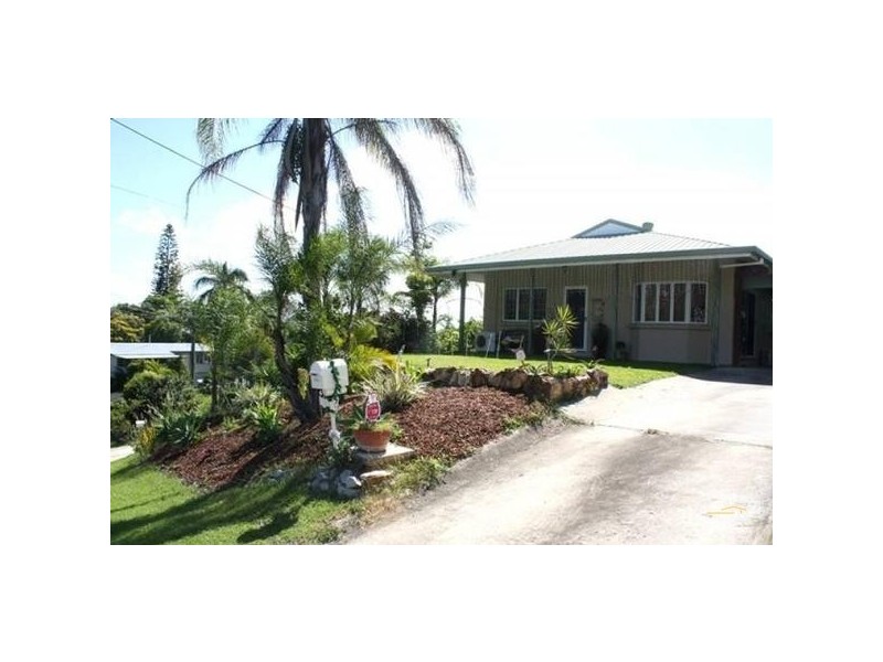 2 Lomas Street, West Gladstone QLD 4680