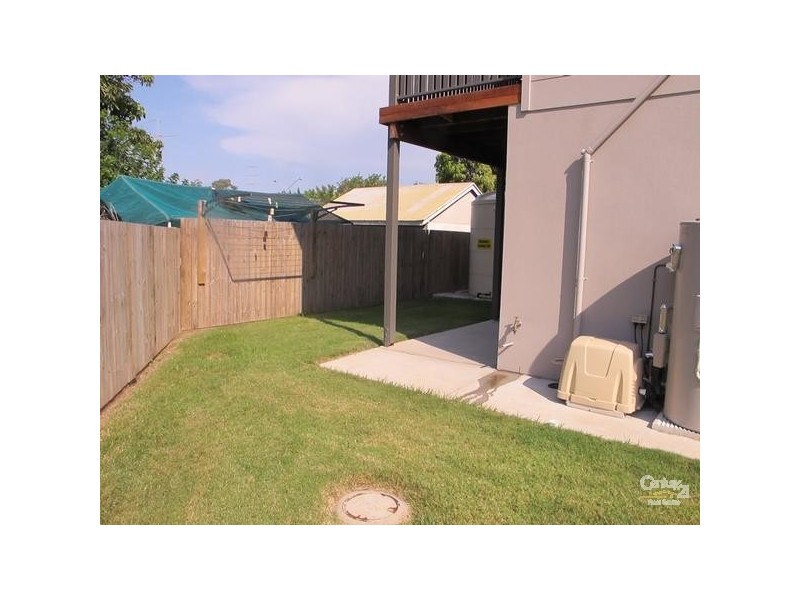 2/12 Stasia Lane, South Gladstone QLD 4680
