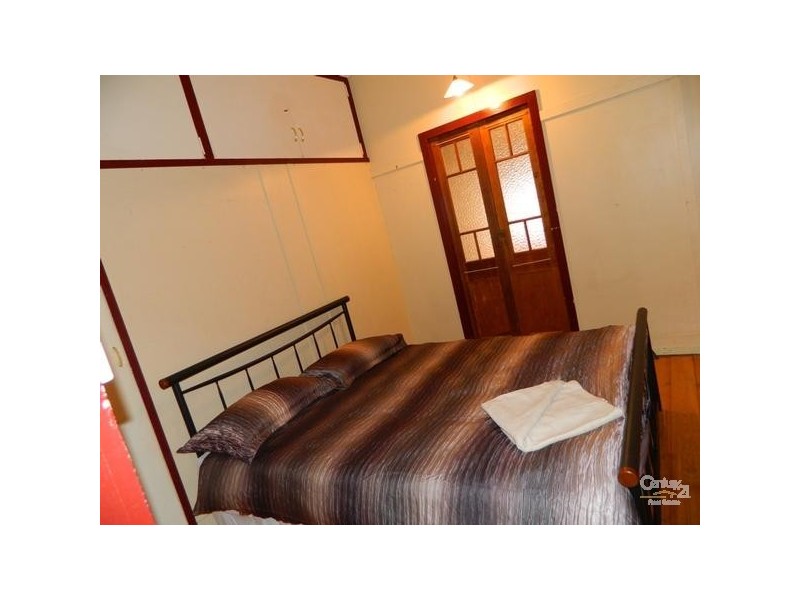 238 Auckland Street, South Gladstone QLD 4680